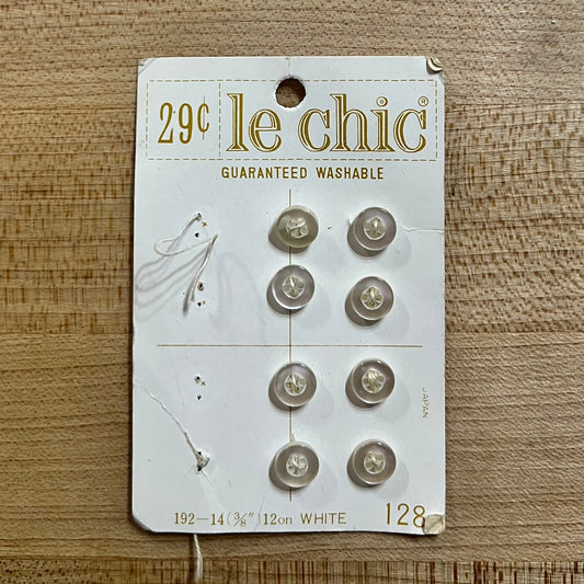 Vintage Buttons by Le Chic - set of 8 - small - pearl/white